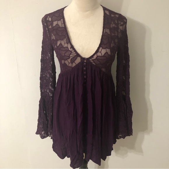 Romeo and juliet couture long sleeve blouse size M - Picture 1 of 8